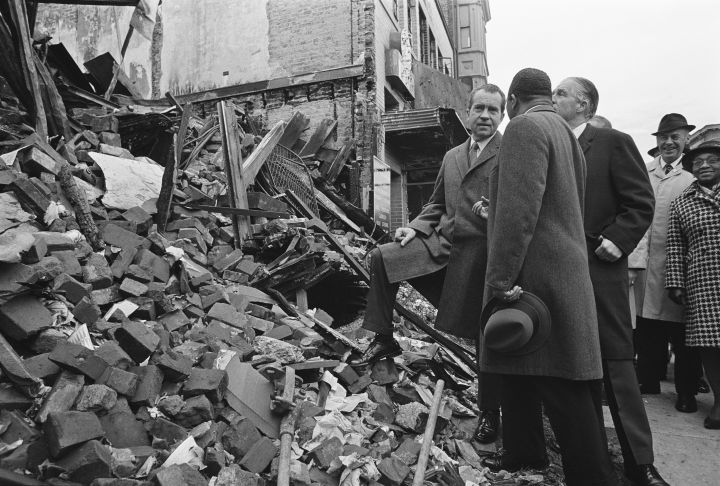 President Richard Nixon, George Romney and Walter Washington tour Neighborhood