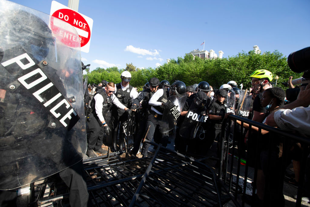 US-POLITICS-RACISM-JUSTICE-police-minorities