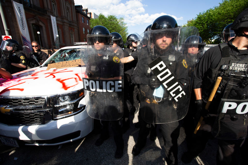 US-POLITICS-RACISM-JUSTICE-police-minorities