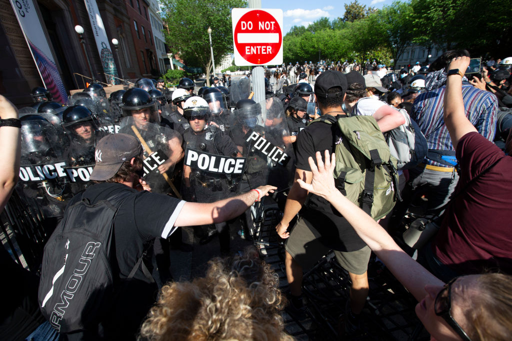 US-POLITICS-RACISM-JUSTICE-police-minorities