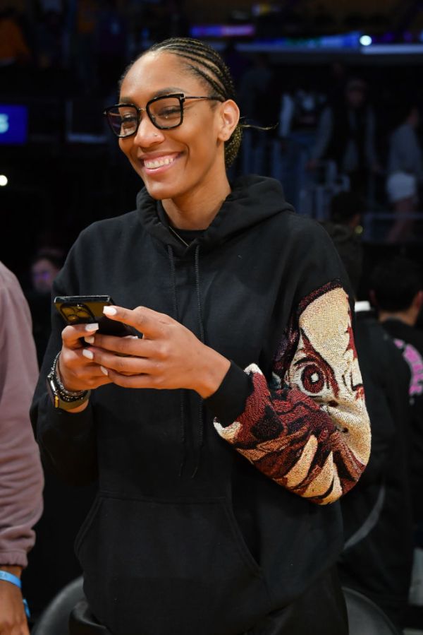 Celebrities At The Los Angeles Lakers Game