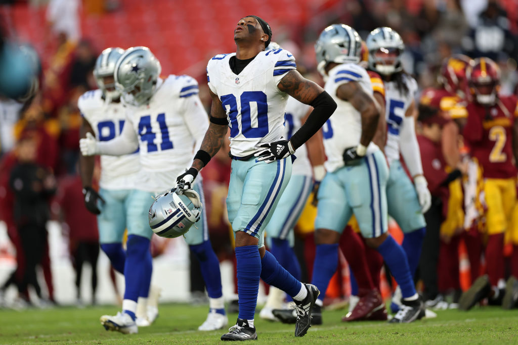 Dallas Cowboys v Washington Commanders