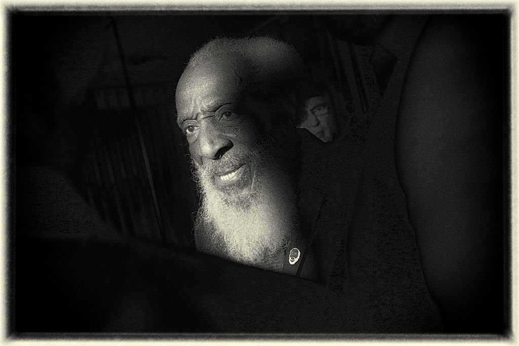 "Turn Me Loose" Opening Night