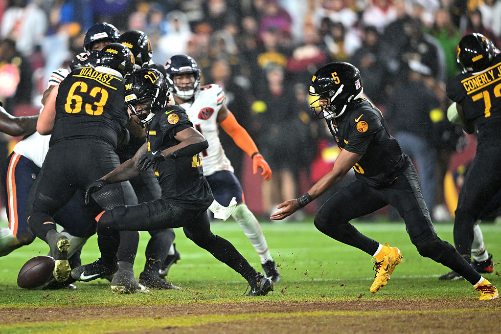 Chicago Bears v Washington Commanders